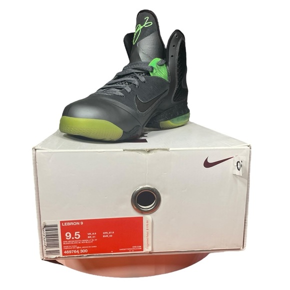 Men’s DS Nike LeBron 9 \'Dunkman\' sneakers. Size 9.5M main image 7